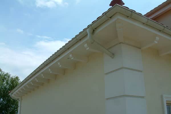 Corbeau Décoratif De Façade KR1 Élégance Minimaliste