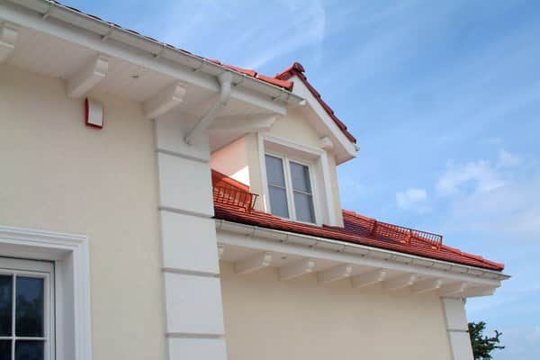 Corbeau Décoratif De Façade KR1 Élégance Minimaliste