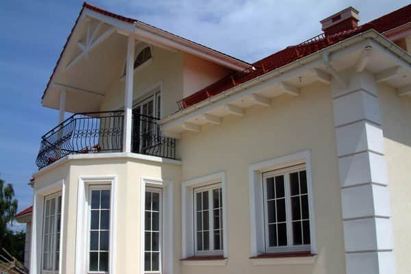 Corbeau Décoratif De Façade KR1 Élégance Minimaliste