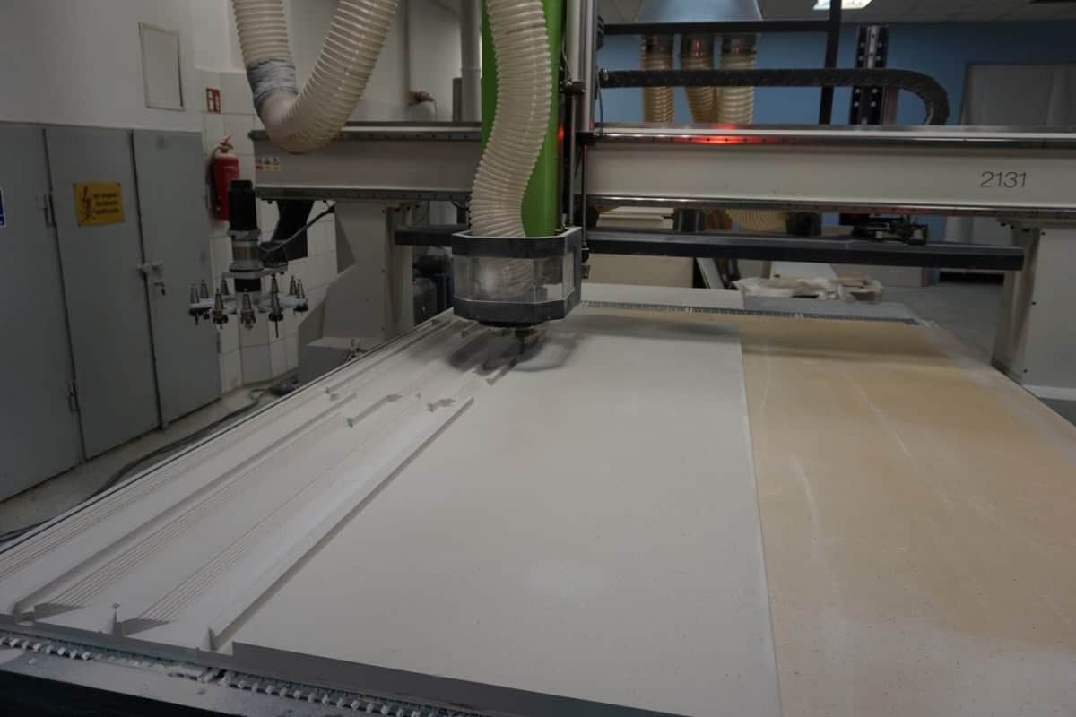 Moulure Premium Line WPLP5 : Finition minimaliste et simple