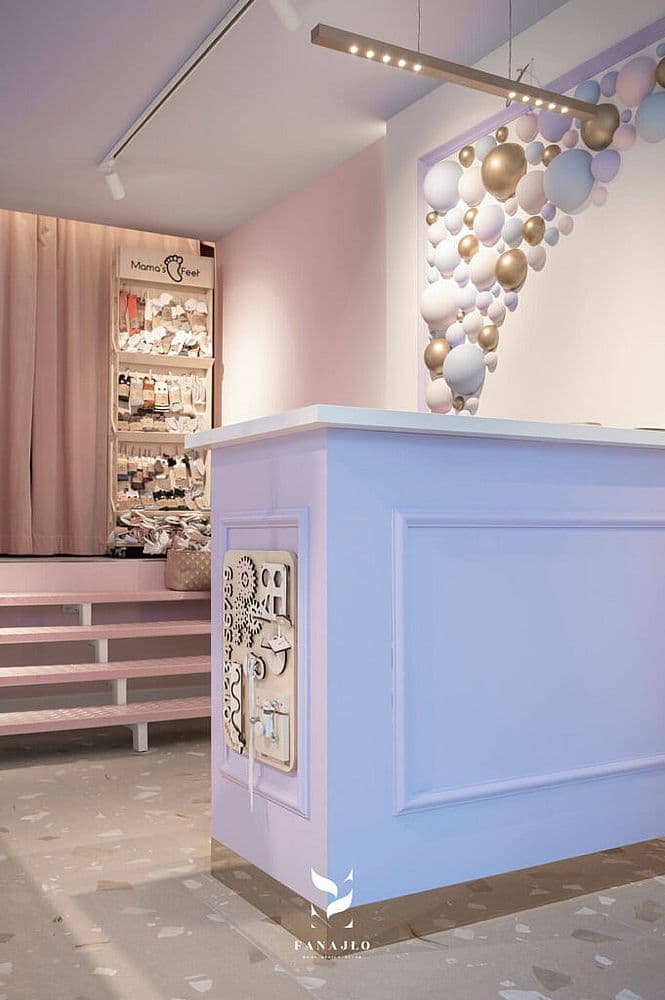 Stucco and wall mouldings in commercial spaces