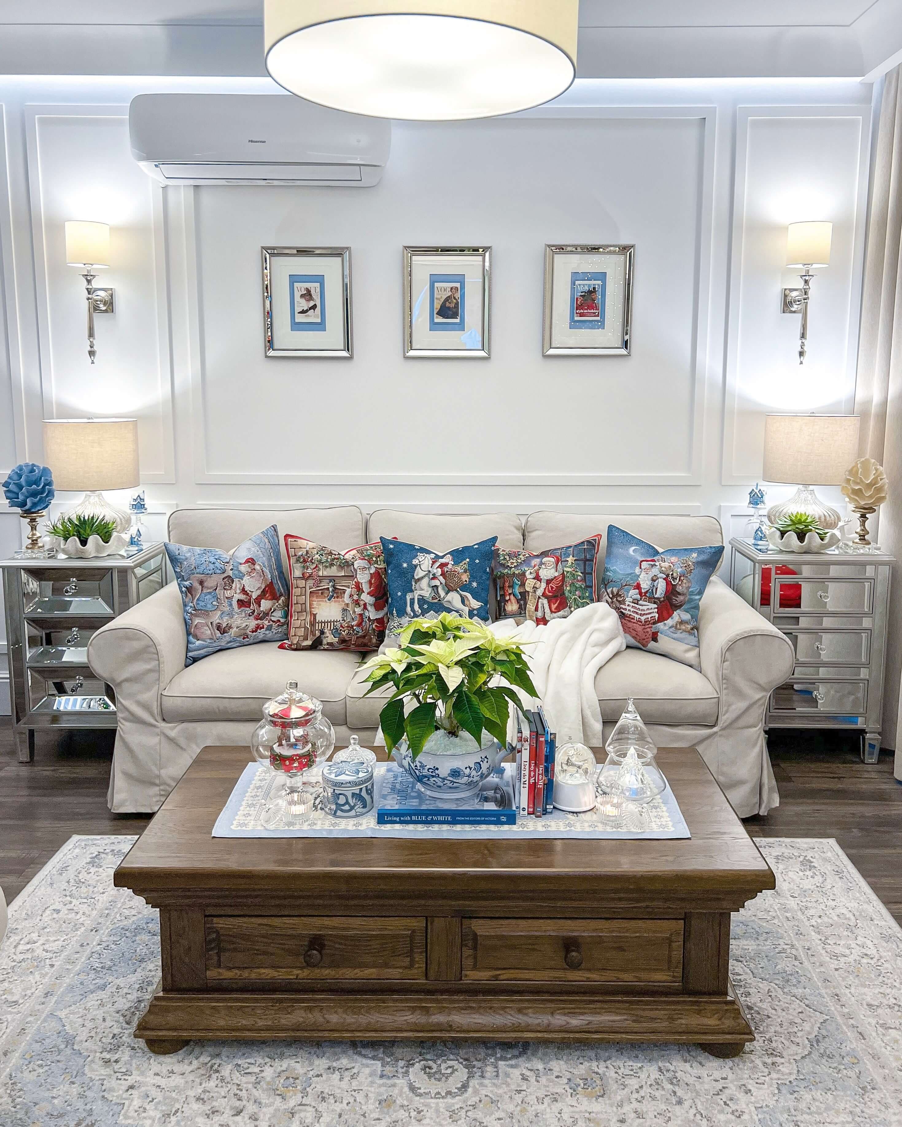 Decorative mouldings in the Hamptons style