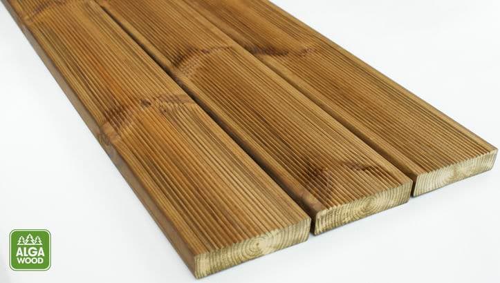 Panneau NERVillé Pin Brun Imprégné sous Pression 28×120 classe AB – AlgaWood