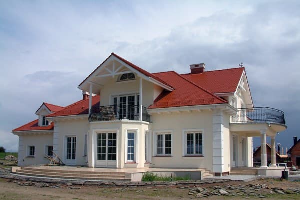 Corbeau Décoratif De Façade KR5 : Plat et Minimaliste