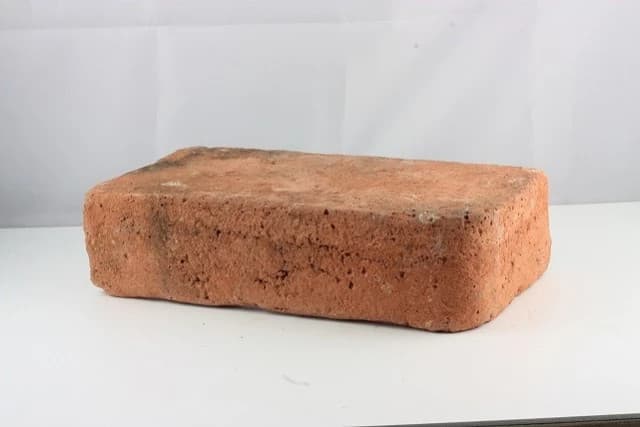 Vensterbank/traptrede, rechte afwerking 3,5 cm, links