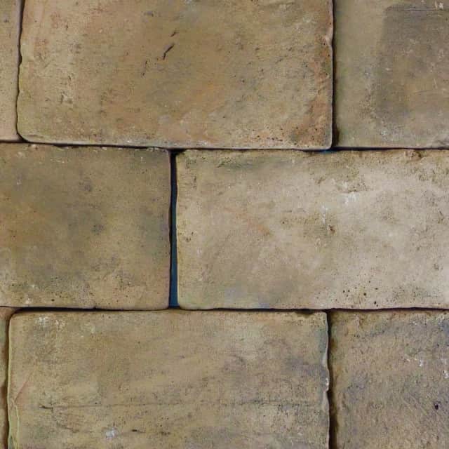Carreaux de ciment brun ancien 3,5 cm pour terrasse – L : 13.5 cm x H : 27 cm x Ep : 3.5 cm